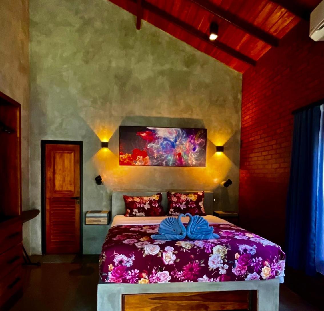 Negombo Morawala Beach Villa Esterno foto